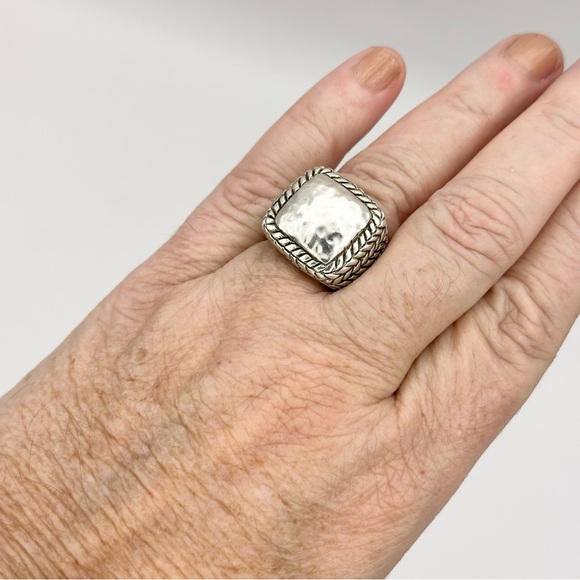 Silpada Retired Vintage R1646 Sterling Silver Hammered Ring Size 6.5 - Picture 8 of 10